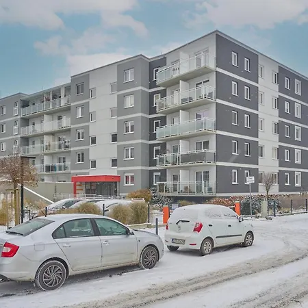 Rozy Wiatrow With Underground Garage By Renters Lägenhet *